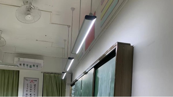 黑板燈的光明使命：為每一間教室裝上“視力守衛(wèi)者”?