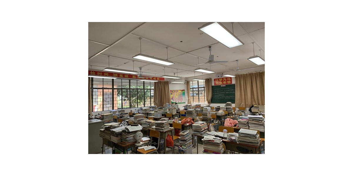 <i style='color:red'>案例</i>｜江門(mén)這些學(xué)校完成護(hù)眼教室照明改造，呵護(hù)學(xué)生明亮的雙眼